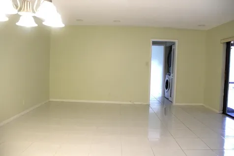 729 NW 29th Avenue Delray Beach FL 33445