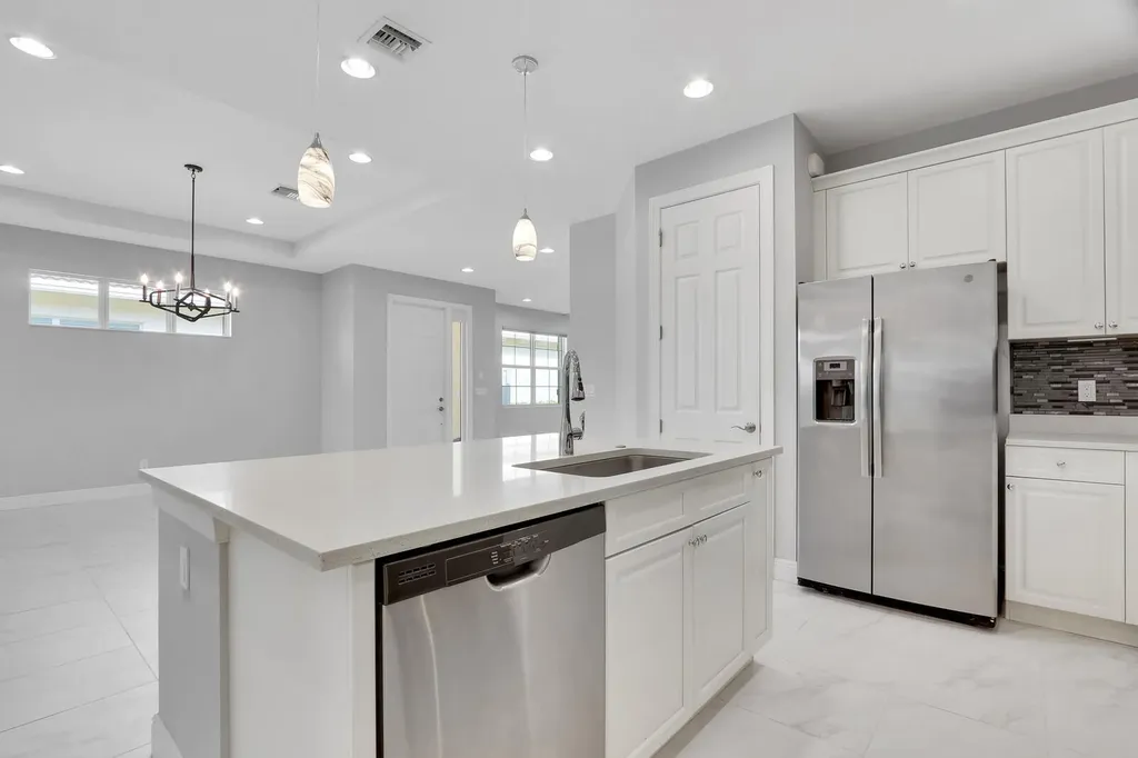 21026 SW Modena Way Port St Lucie FL 34986
