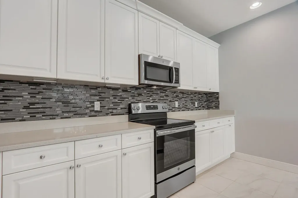 21026 SW Modena Way Port St Lucie FL 34986