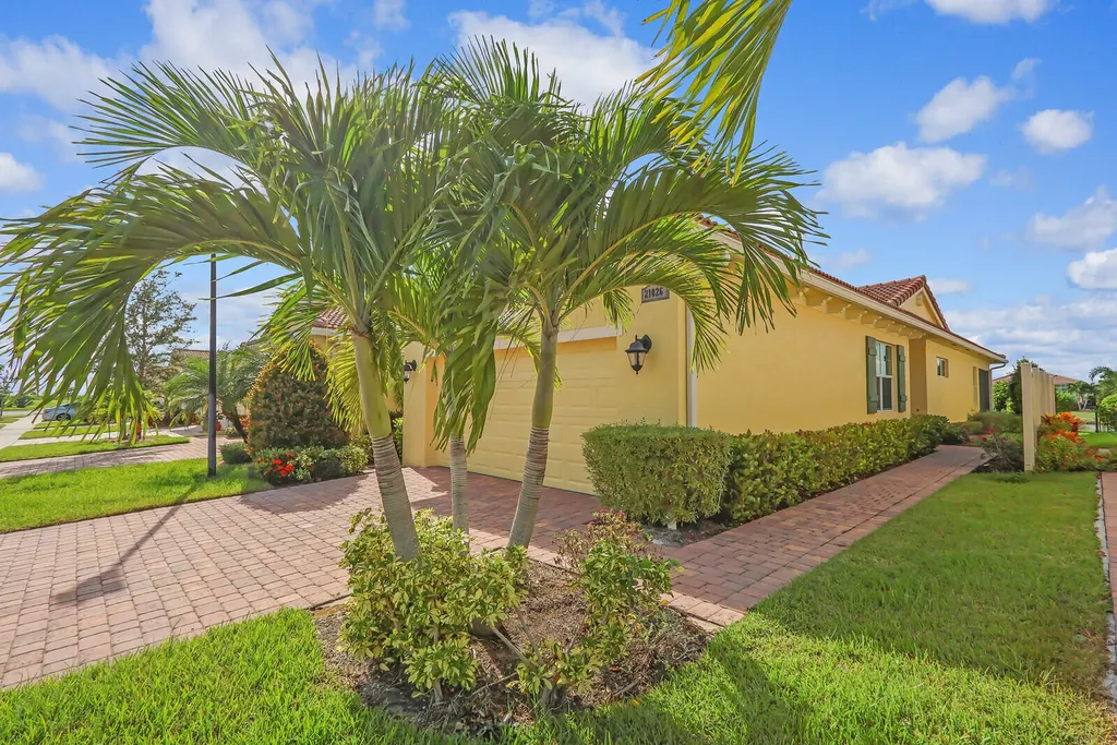 21026 SW Modena Way Port St Lucie FL 34986