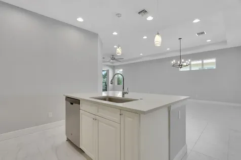 21026 SW Modena Way Port St Lucie FL 34986