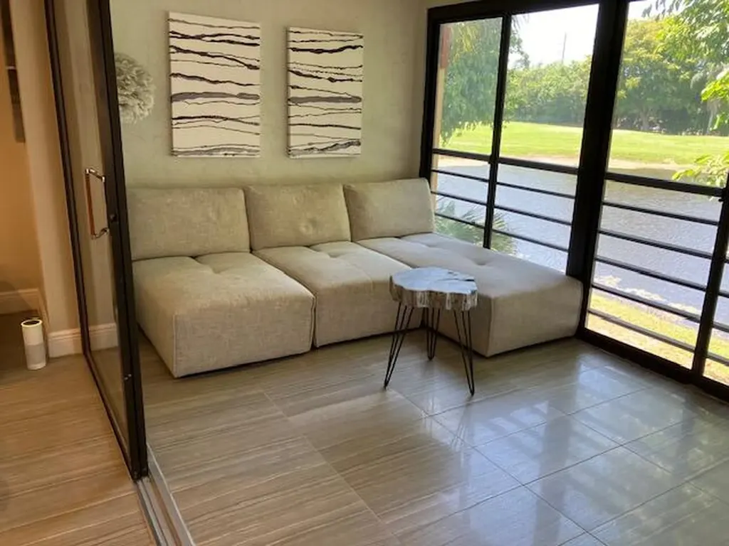 6434 Aspen Glen Circle Boynton Beach FL 33437