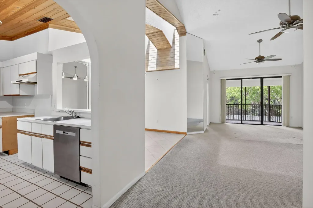9883 NW 1st Court Plantation FL 33324