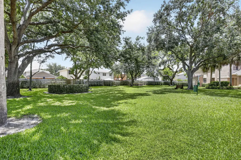 9883 NW 1st Court Plantation FL 33324