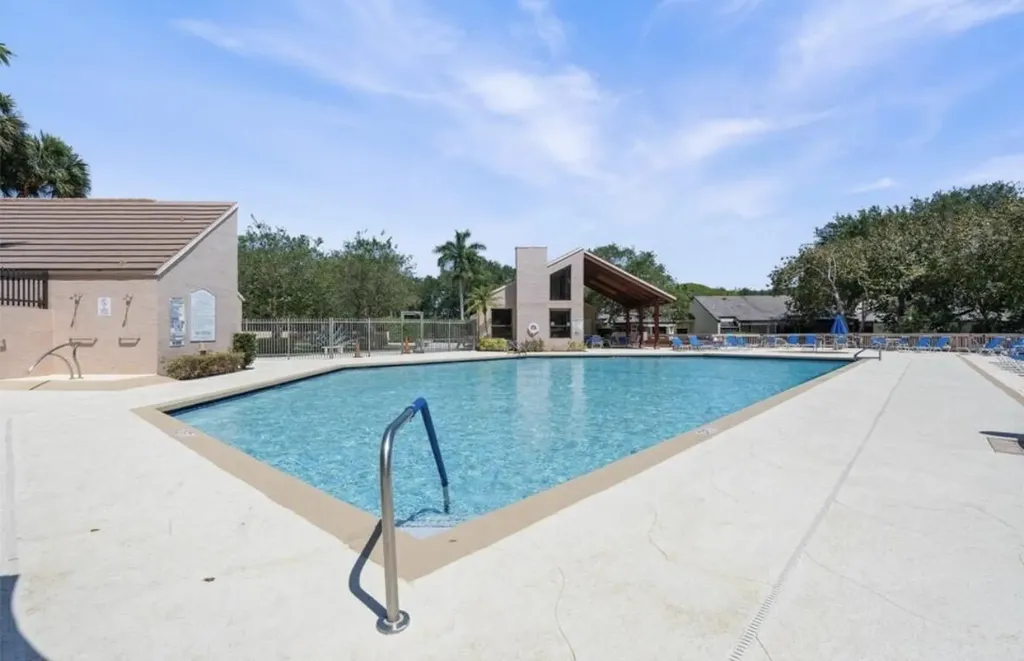 9883 NW 1st Court Plantation FL 33324