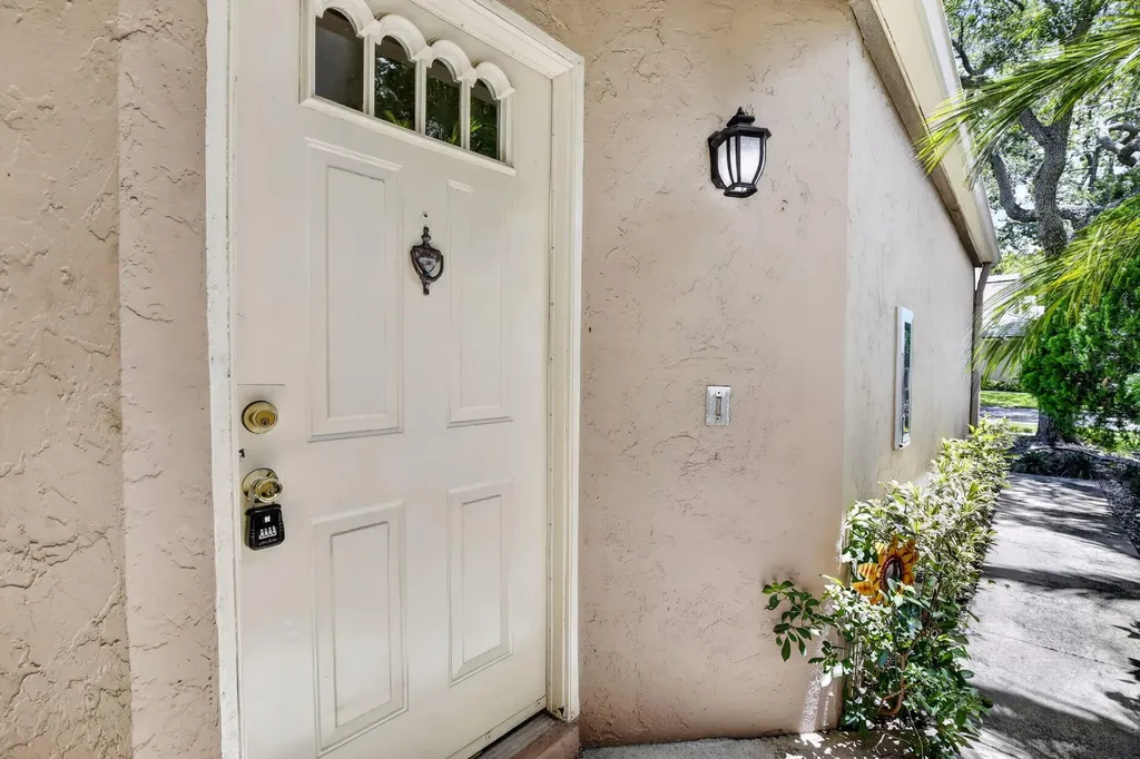 9883 NW 1st Court Plantation FL 33324