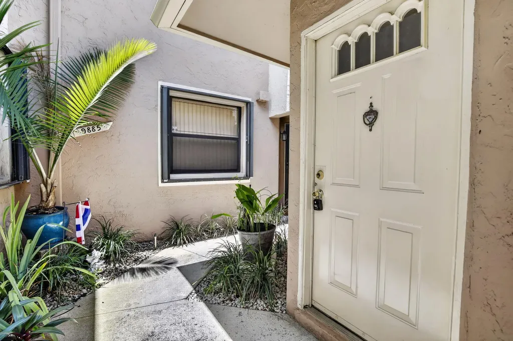 9883 NW 1st Court Plantation FL 33324