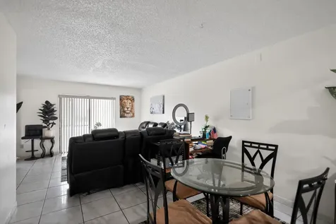 20805 NE 8th Court Miami FL 33179