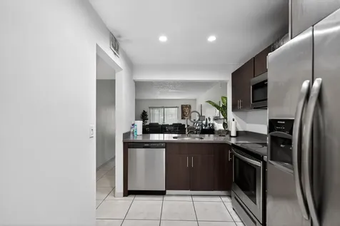 20805 NE 8th Court Miami FL 33179