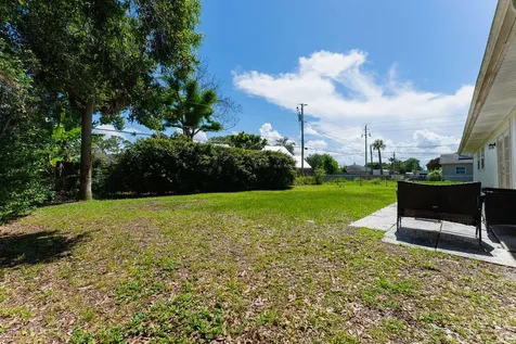 1242 SW Parma Avenue Port St Lucie FL 34953