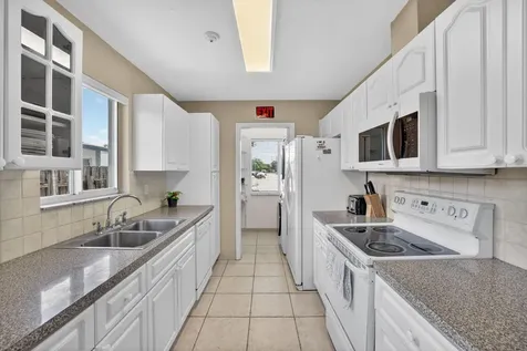 305 SW 16th Street Fort Lauderdale FL 33315