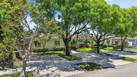 305 SW 16th Street Fort Lauderdale FL 33315