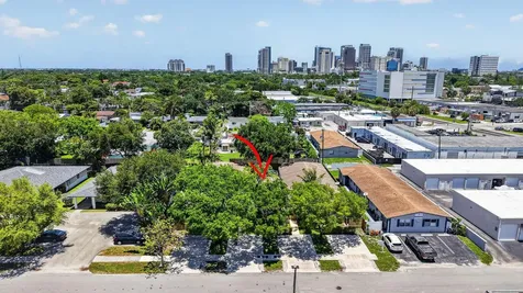 305 SW 16th Street Fort Lauderdale FL 33315