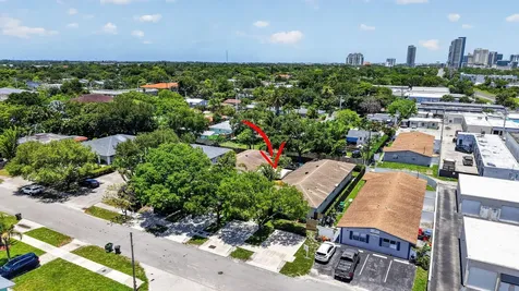 305 SW 16th Street Fort Lauderdale FL 33315