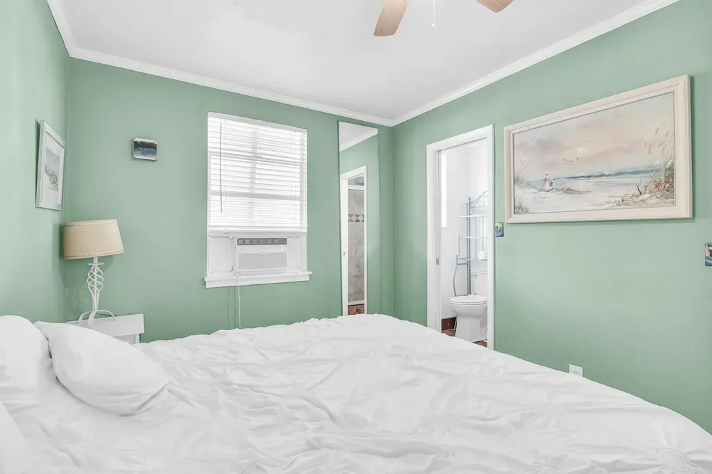 3218 Palm Drive Delray Beach FL 33483