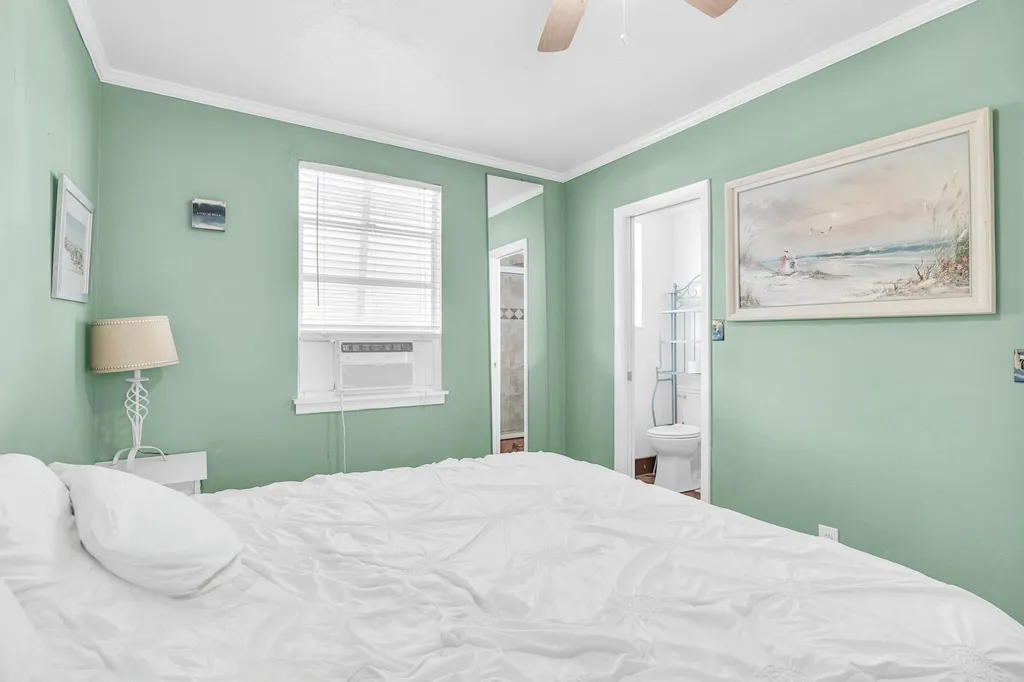 3218 Palm Drive Delray Beach FL 33483