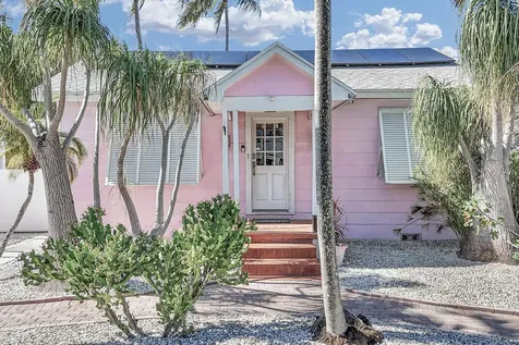 3218 Palm Drive Delray Beach FL 33483