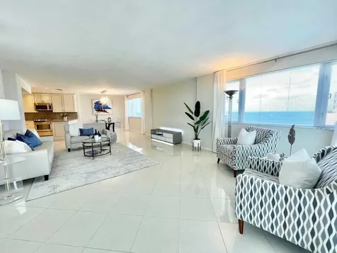 3000 Holiday Drive Fort Lauderdale FL 33316