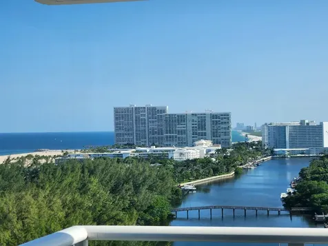 3000 Holiday Drive Fort Lauderdale FL 33316