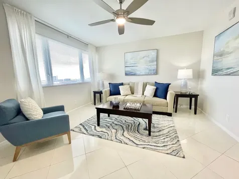 3000 Holiday Drive Fort Lauderdale FL 33316