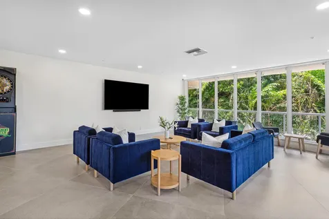 3000 Holiday Drive Fort Lauderdale FL 33316