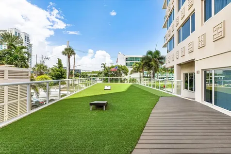 3000 Holiday Drive Fort Lauderdale FL 33316