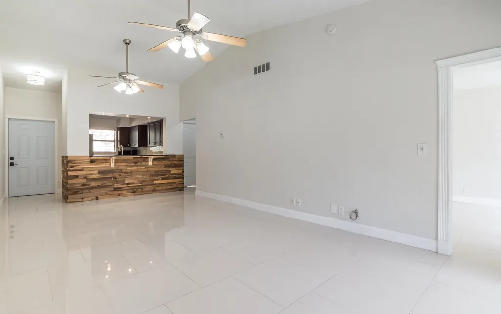 3129 Millwood Terrace Boca Raton FL 33431