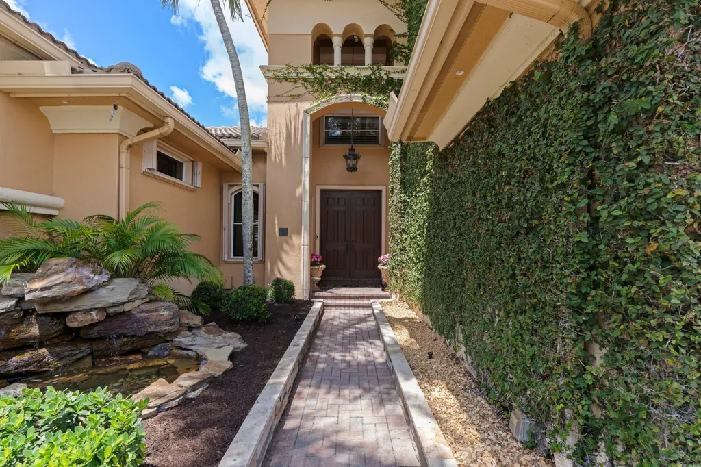 7489 NW 117th Lane Parkland FL 33076