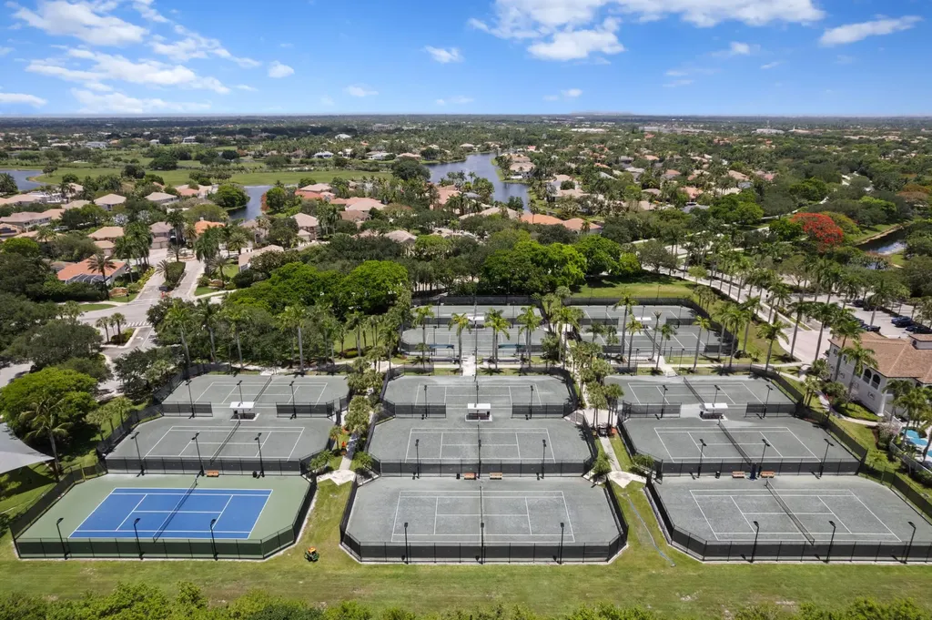 7489 NW 117th Lane Parkland FL 33076