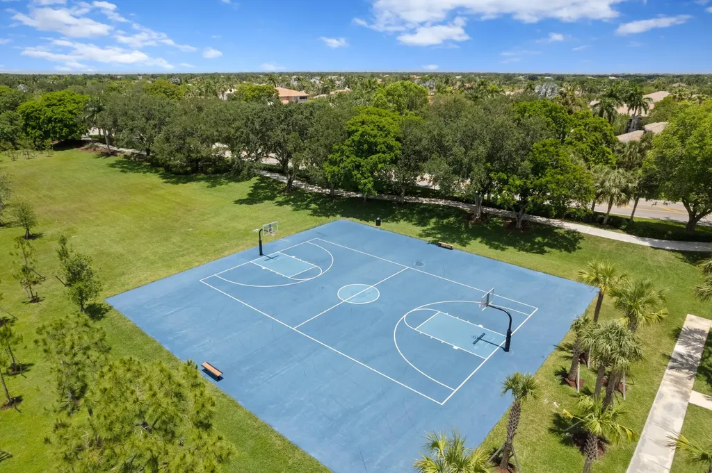 7489 NW 117th Lane Parkland FL 33076