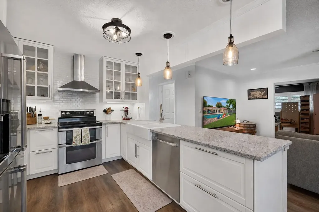 235 NW 91st Avenue Coral Springs FL 33071