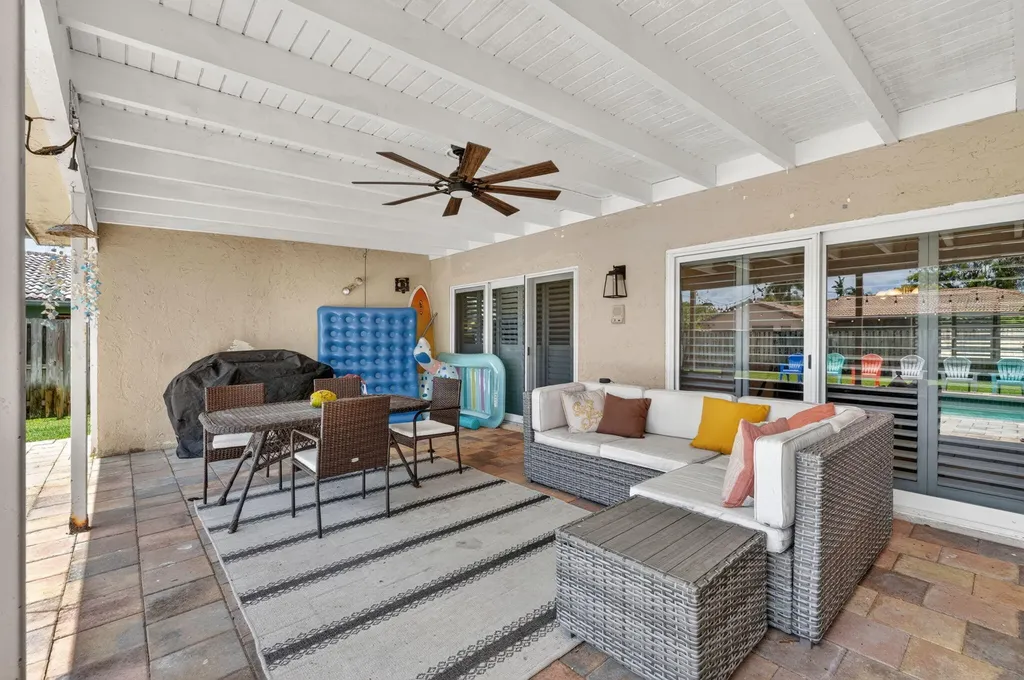 235 NW 91st Avenue Coral Springs FL 33071
