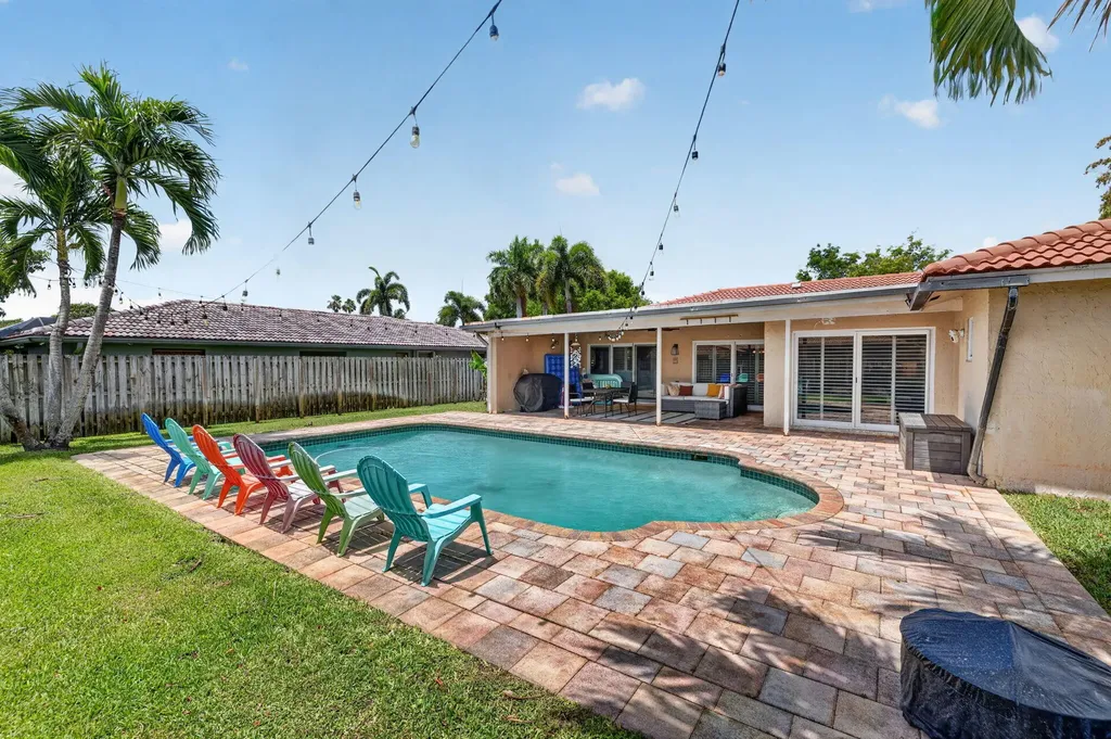 235 NW 91st Avenue Coral Springs FL 33071