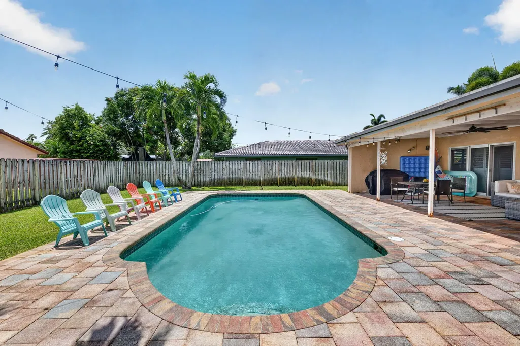 235 NW 91st Avenue Coral Springs FL 33071