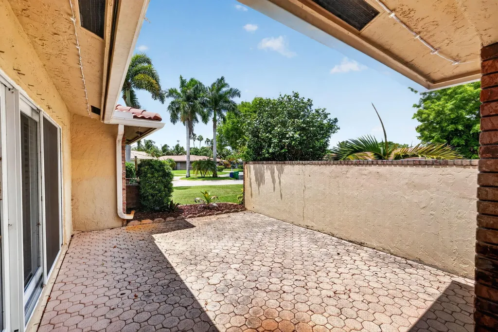 235 NW 91st Avenue Coral Springs FL 33071