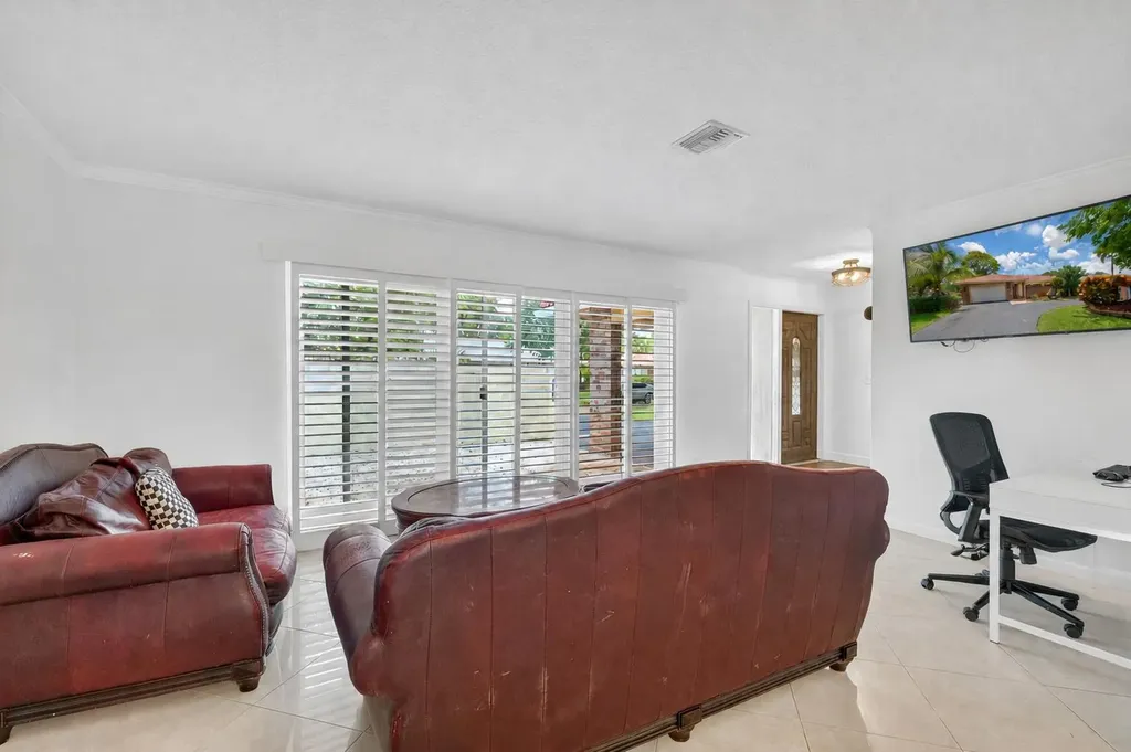 235 NW 91st Avenue Coral Springs FL 33071
