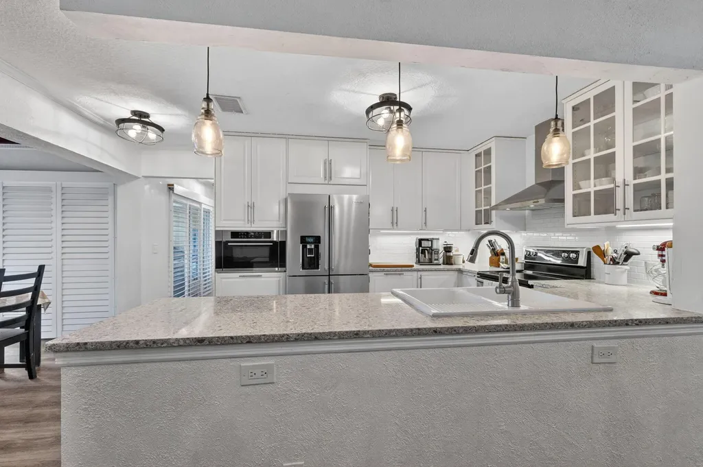 235 NW 91st Avenue Coral Springs FL 33071