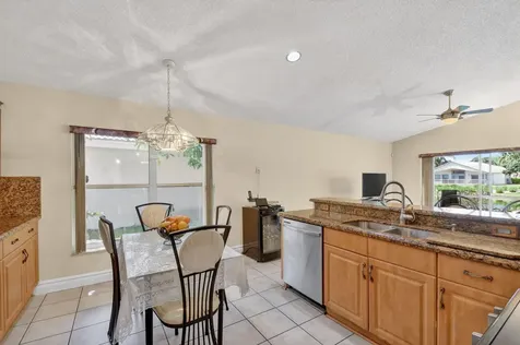 8240 White Rock Circle Boynton Beach FL 33436
