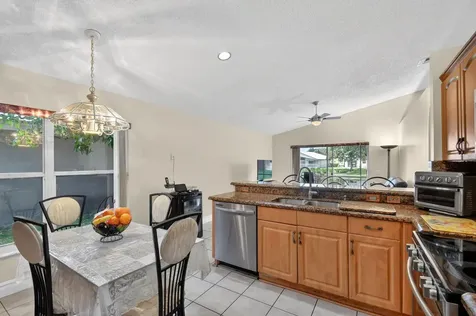 8240 White Rock Circle Boynton Beach FL 33436