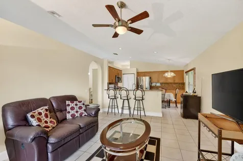 8240 White Rock Circle Boynton Beach FL 33436