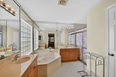 8240 White Rock Circle Boynton Beach FL 33436