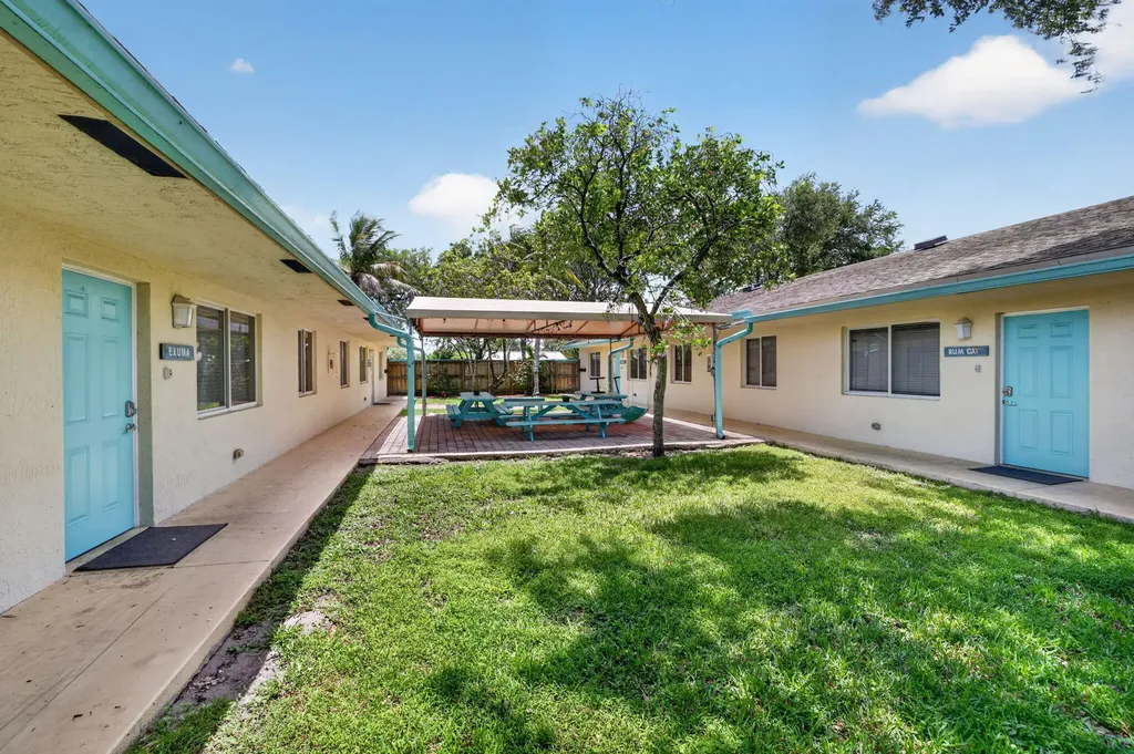 301 SW 16th Street Fort Lauderdale FL 33315