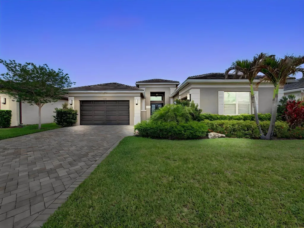 11904 SW Sailfish Isle Way Port St Lucie FL 34987