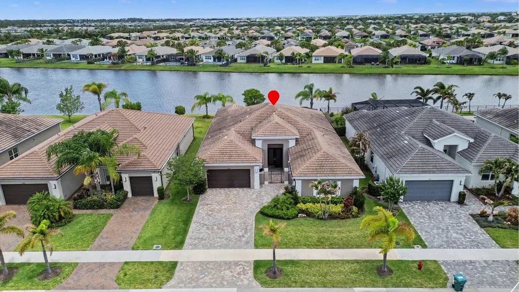 11904 SW Sailfish Isle Way Port St Lucie FL 34987