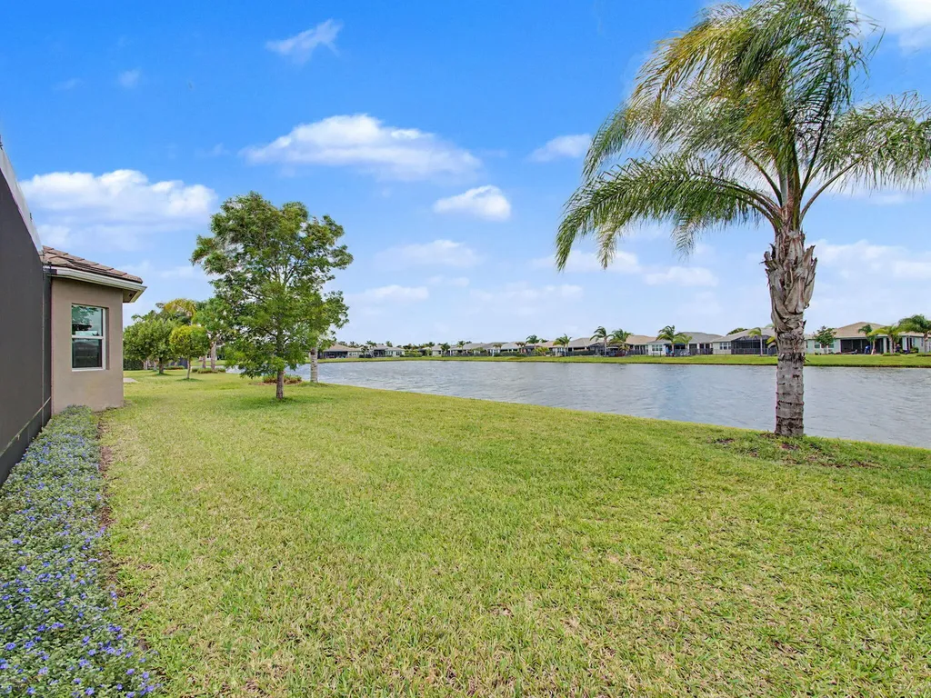 11904 SW Sailfish Isle Way Port St Lucie FL 34987