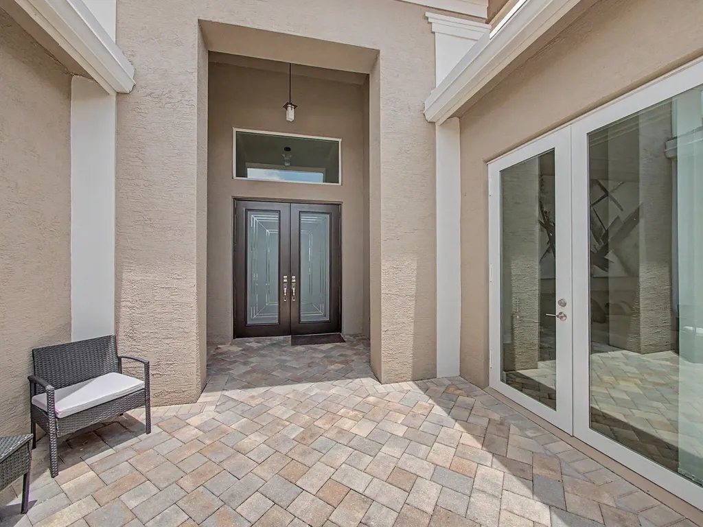 11904 SW Sailfish Isle Way Port St Lucie FL 34987