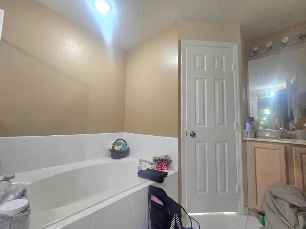589 NW Fairfax Avenue Port St Lucie FL 34983