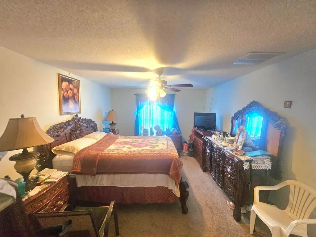 589 NW Fairfax Avenue Port St Lucie FL 34983