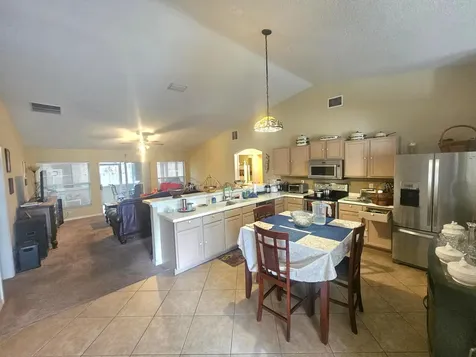589 NW Fairfax Avenue Port St Lucie FL 34983