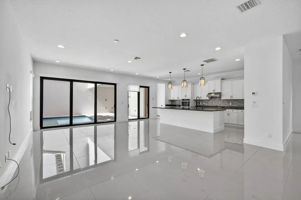 4025 Faraday Way Palm Beach Gardens FL 33418